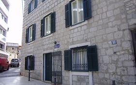 Anthea Rooms
